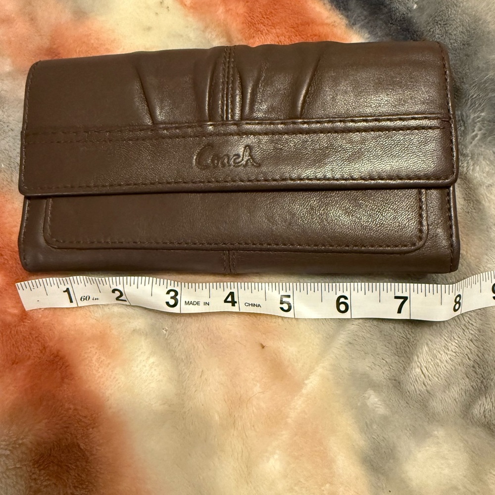 Coach Brown Leather Continental Wallet - Picture 7 of 8